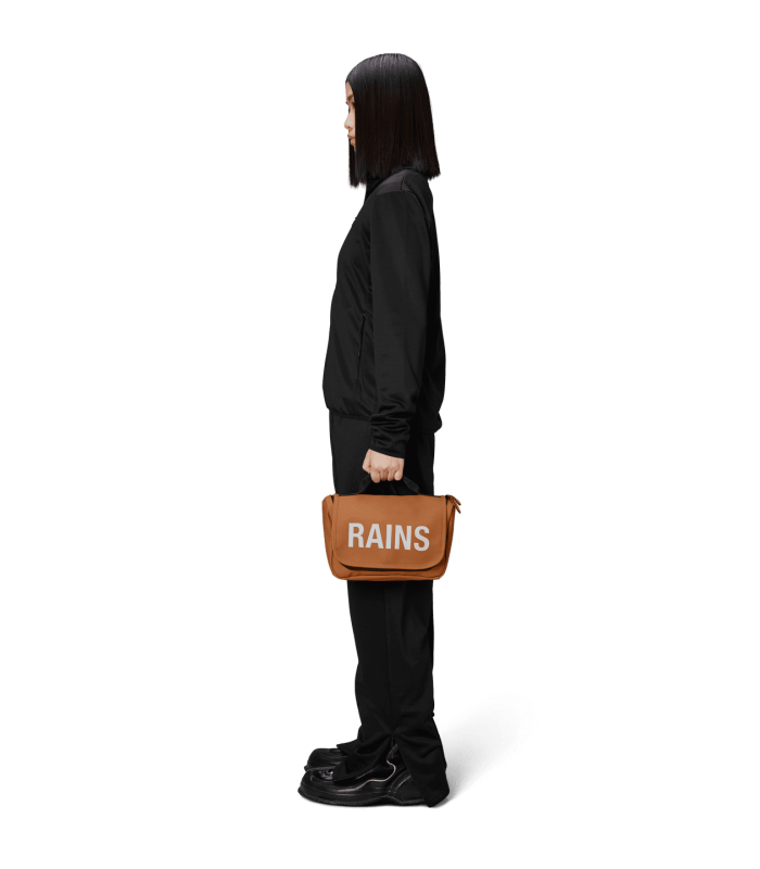 Rains Texel Wash Bag Rust 16310